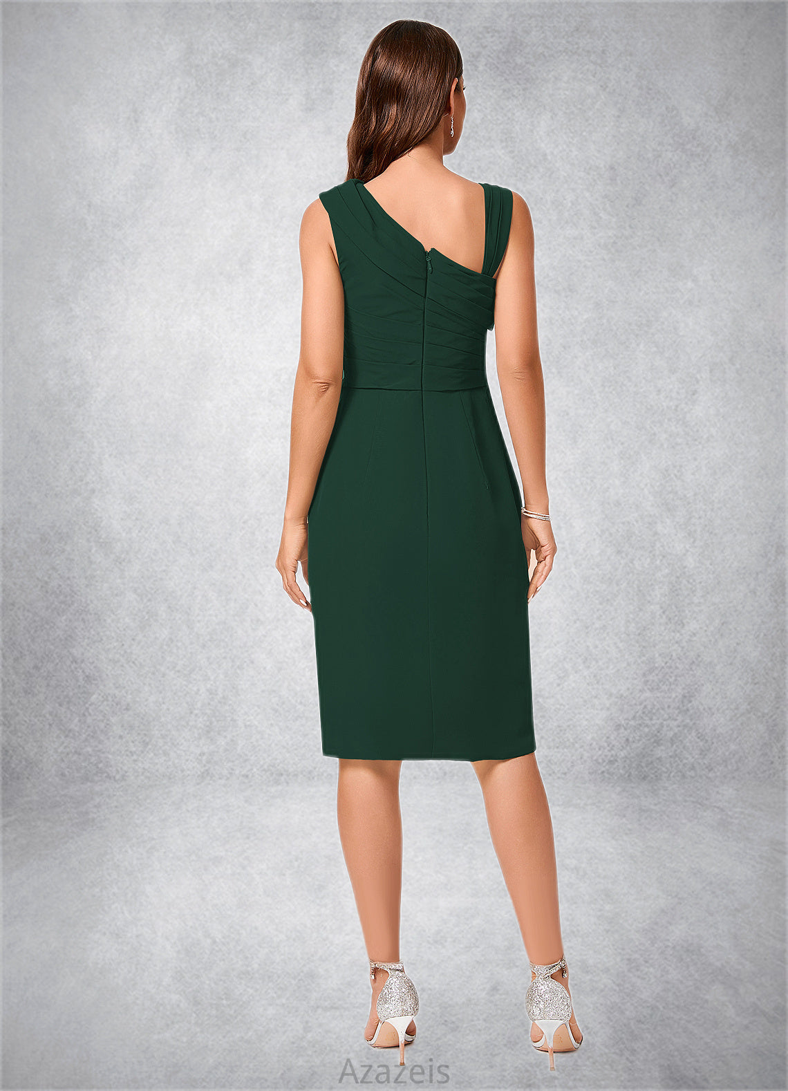 Donna Sheath/Column Asymmetrical Knee-Length Chiffon Cocktail Dress With Ruffle DFP0022250