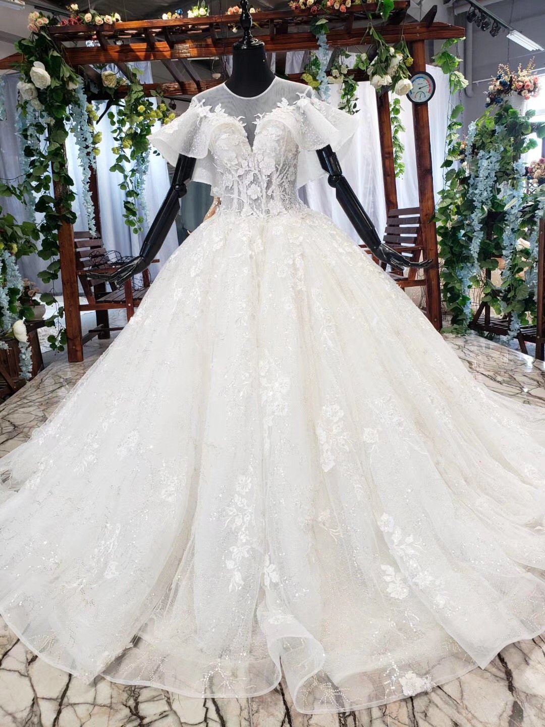 Ball Gown Round Neck Ivory Beads Open Back Wedding Dresses Quinceanera Dresses W1056