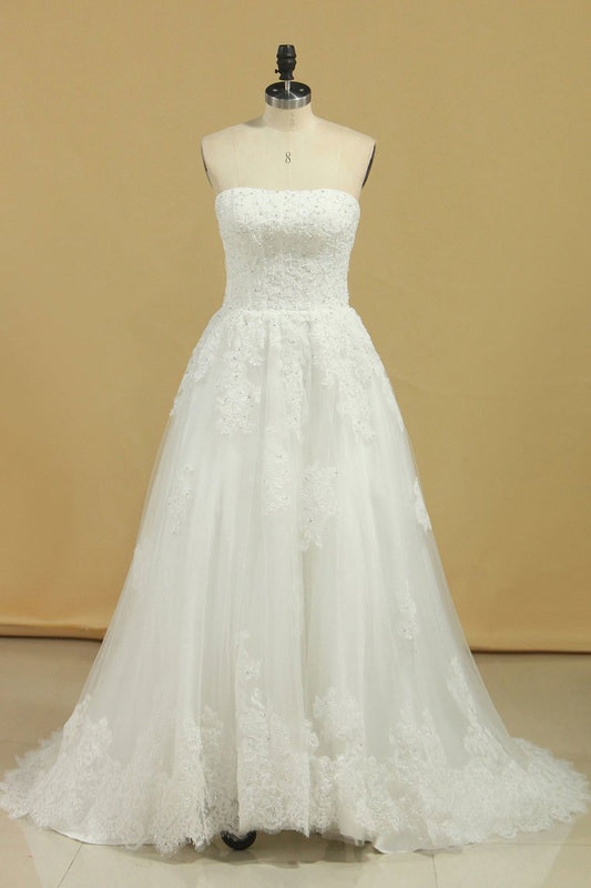 2024 Wedding Dresses Strapless Tulle With Applique A Line Court Train