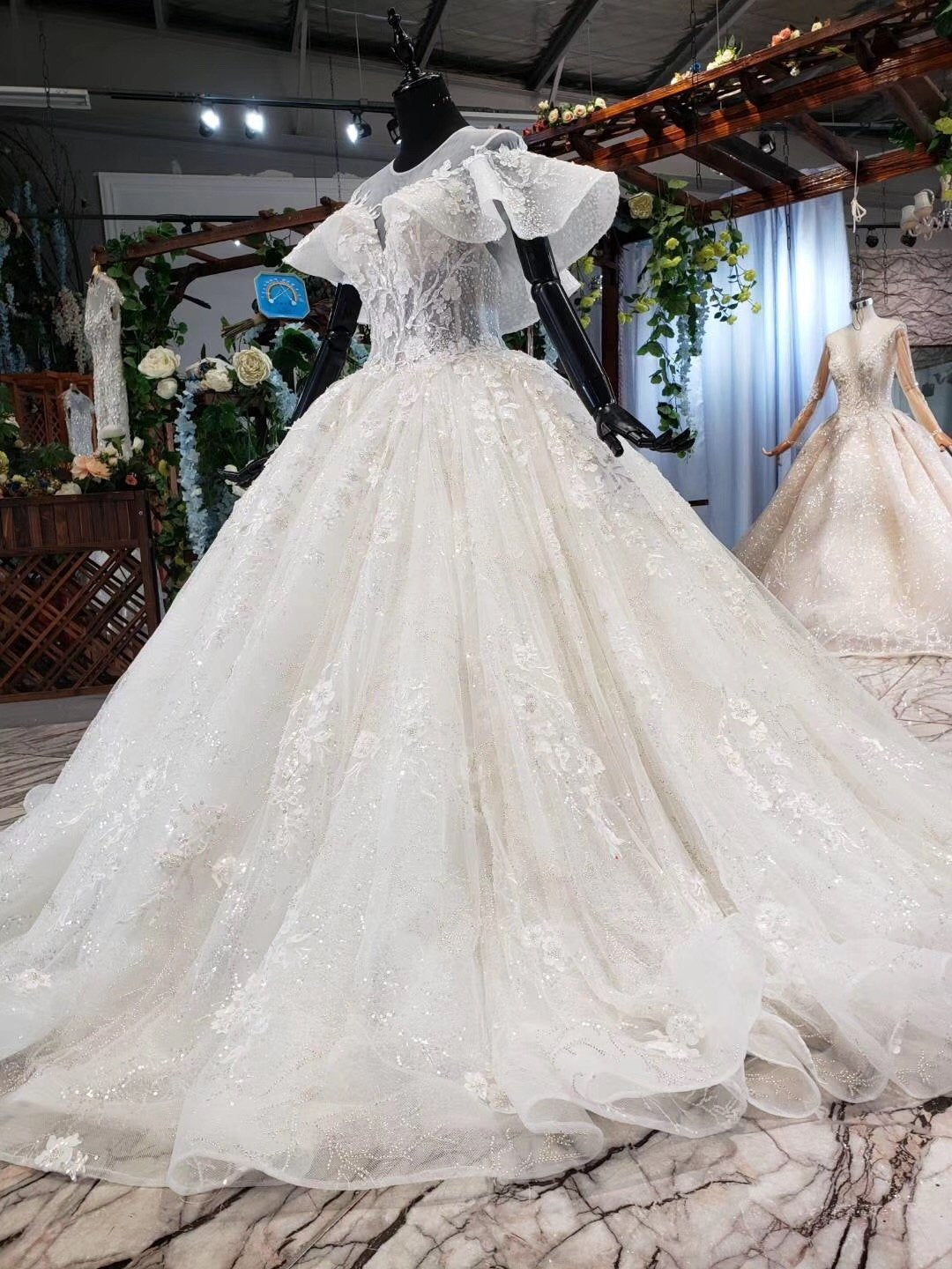 Ball Gown Round Neck Ivory Beads Open Back Wedding Dresses Quinceanera Dresses W1056